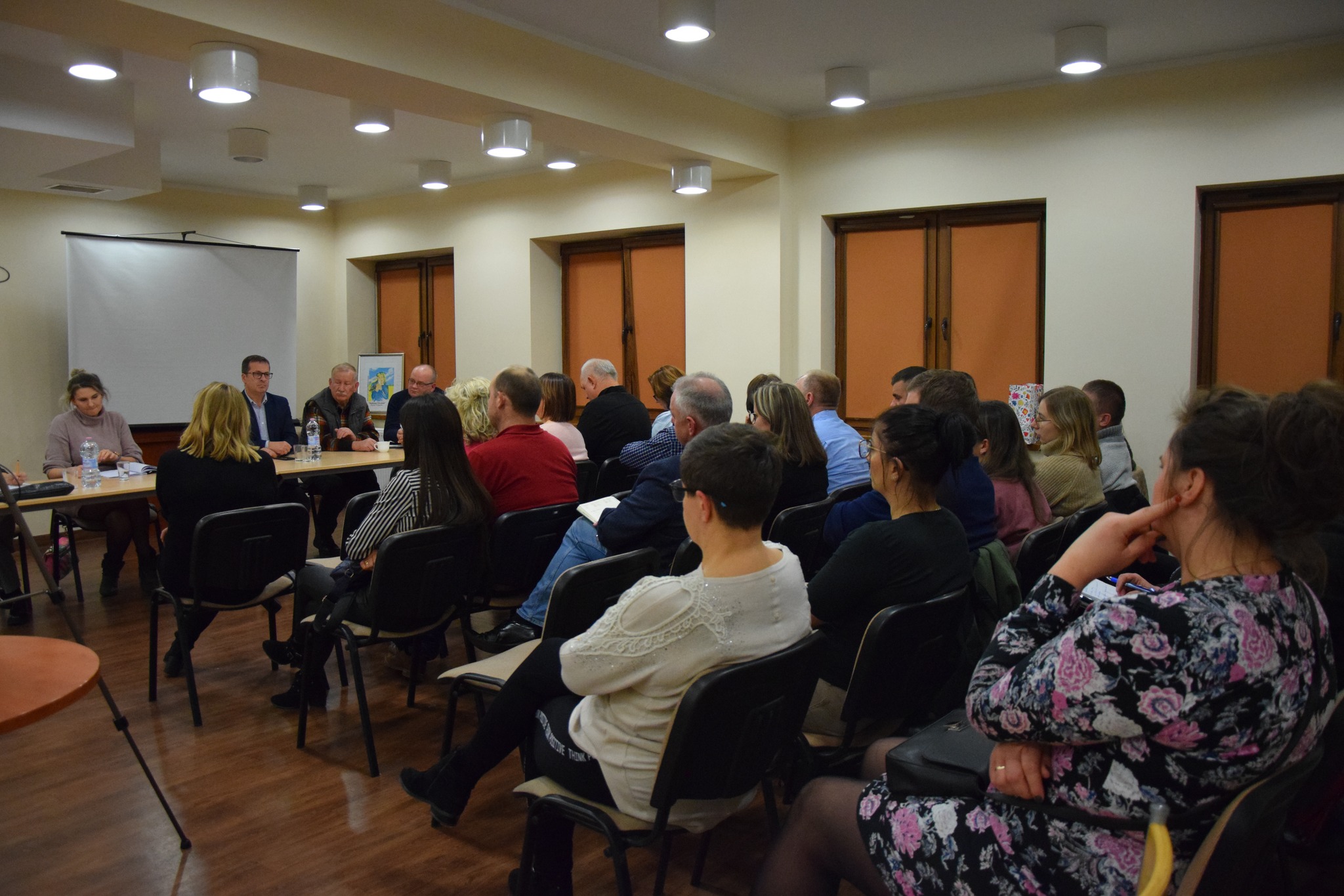 Fotorelacja z 1 seminarium przedstawicielskiego – jak korzystać z inicjatywy uchwałodawczej? / jak przygotowywać stanowiska w sprawie… o roli przedstawicielskiej i kontrolnej ze strony NGO