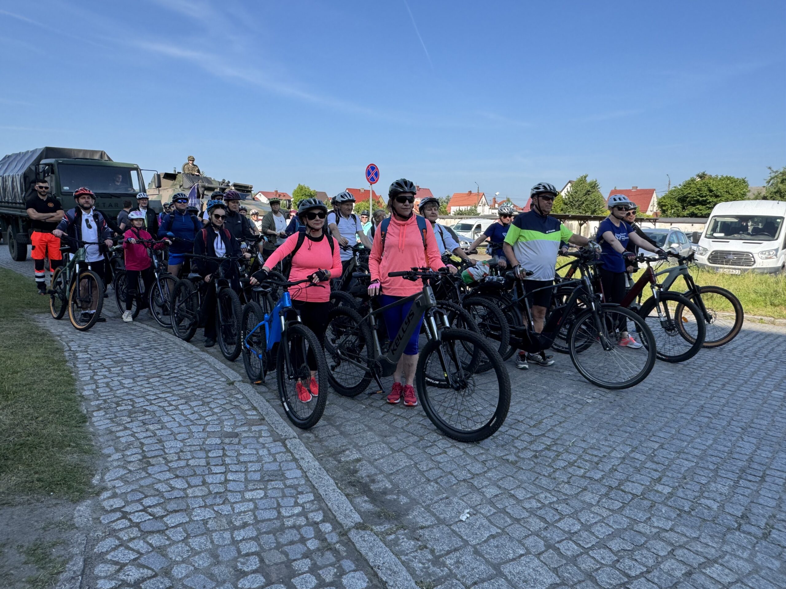 Nadobrzański Rajd Rowerowy – Wspólnie dla Historii i Bezpieczeństwa!